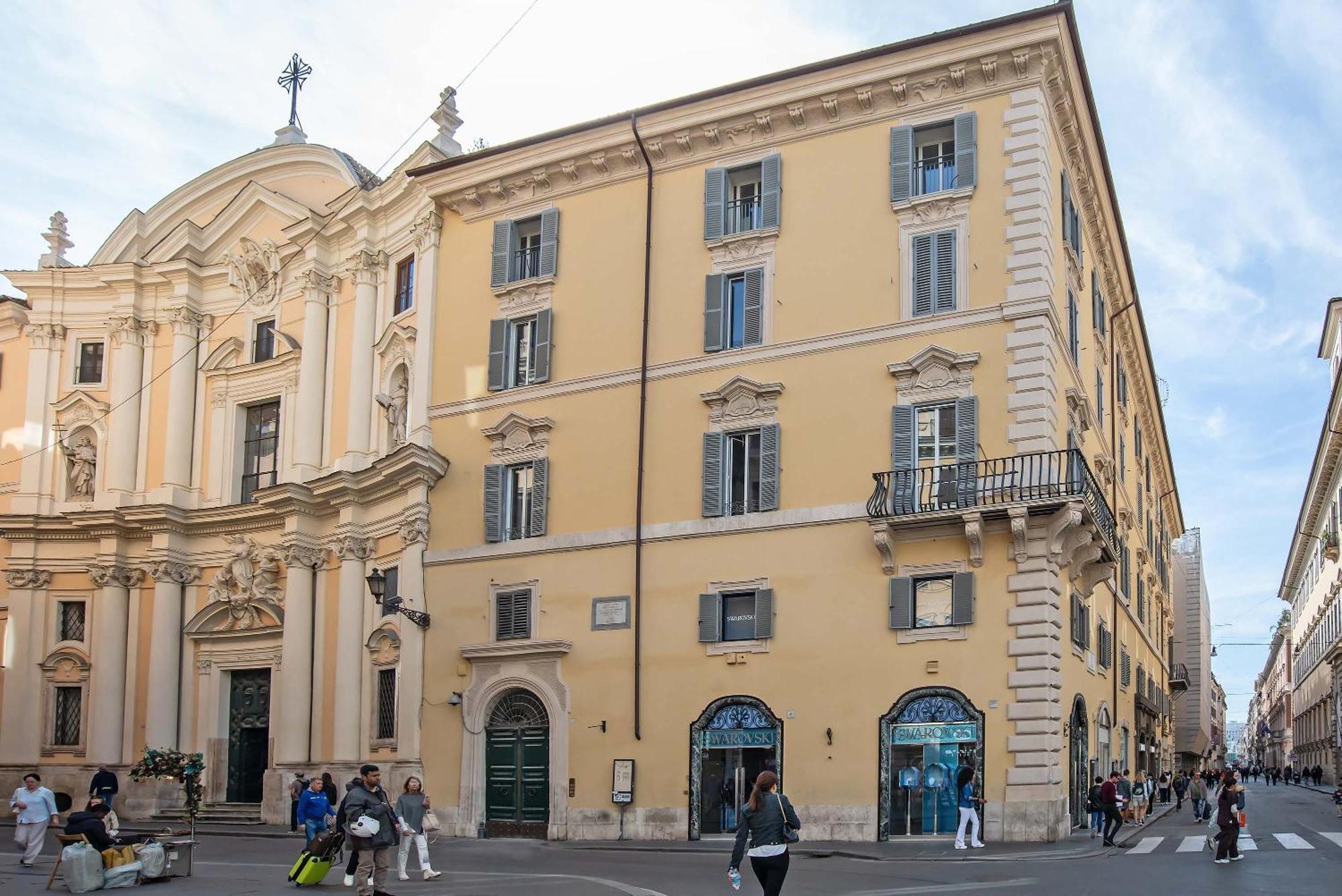 Goldoni 47 Hotel Rome Bagian luar foto