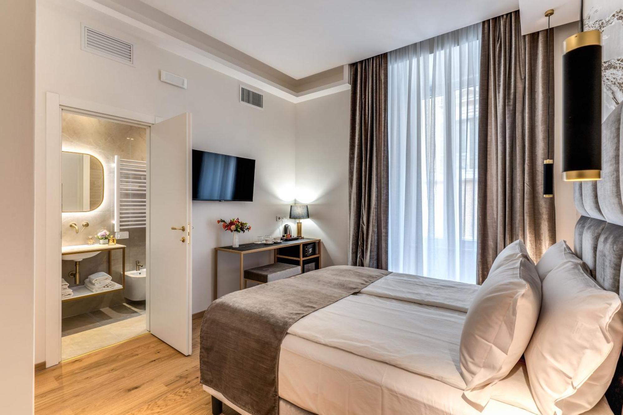 Goldoni 47 Hotel Rome Bagian luar foto