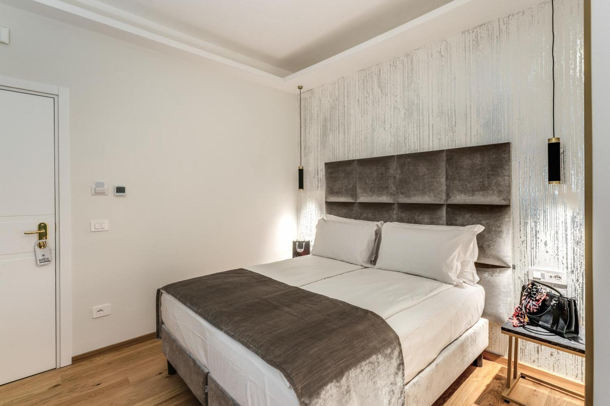 Goldoni 47 Hotel Rome Bagian luar foto