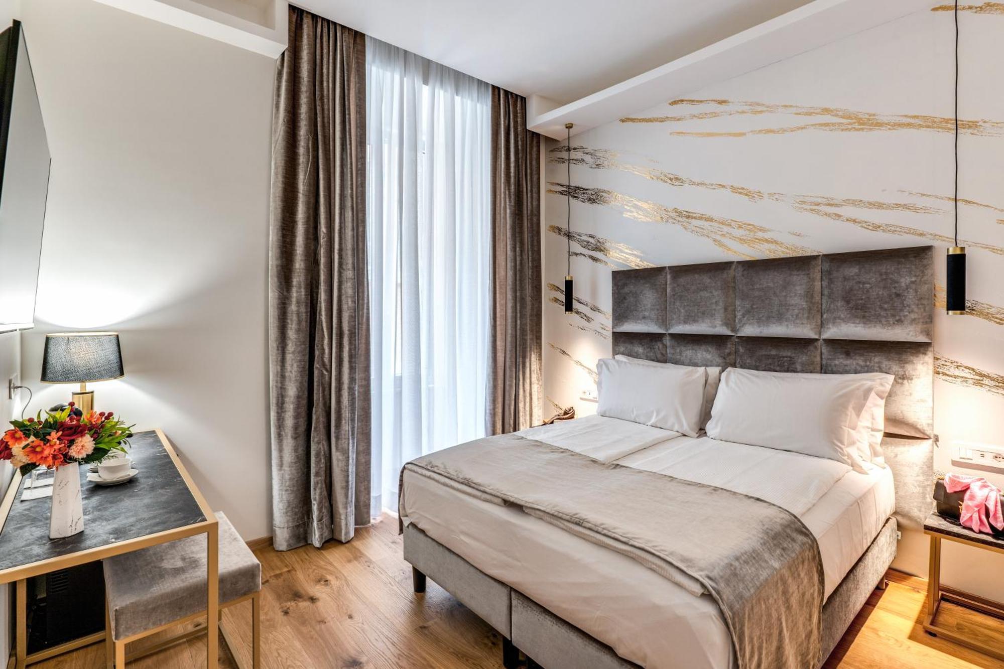 Goldoni 47 Hotel Rome Bagian luar foto