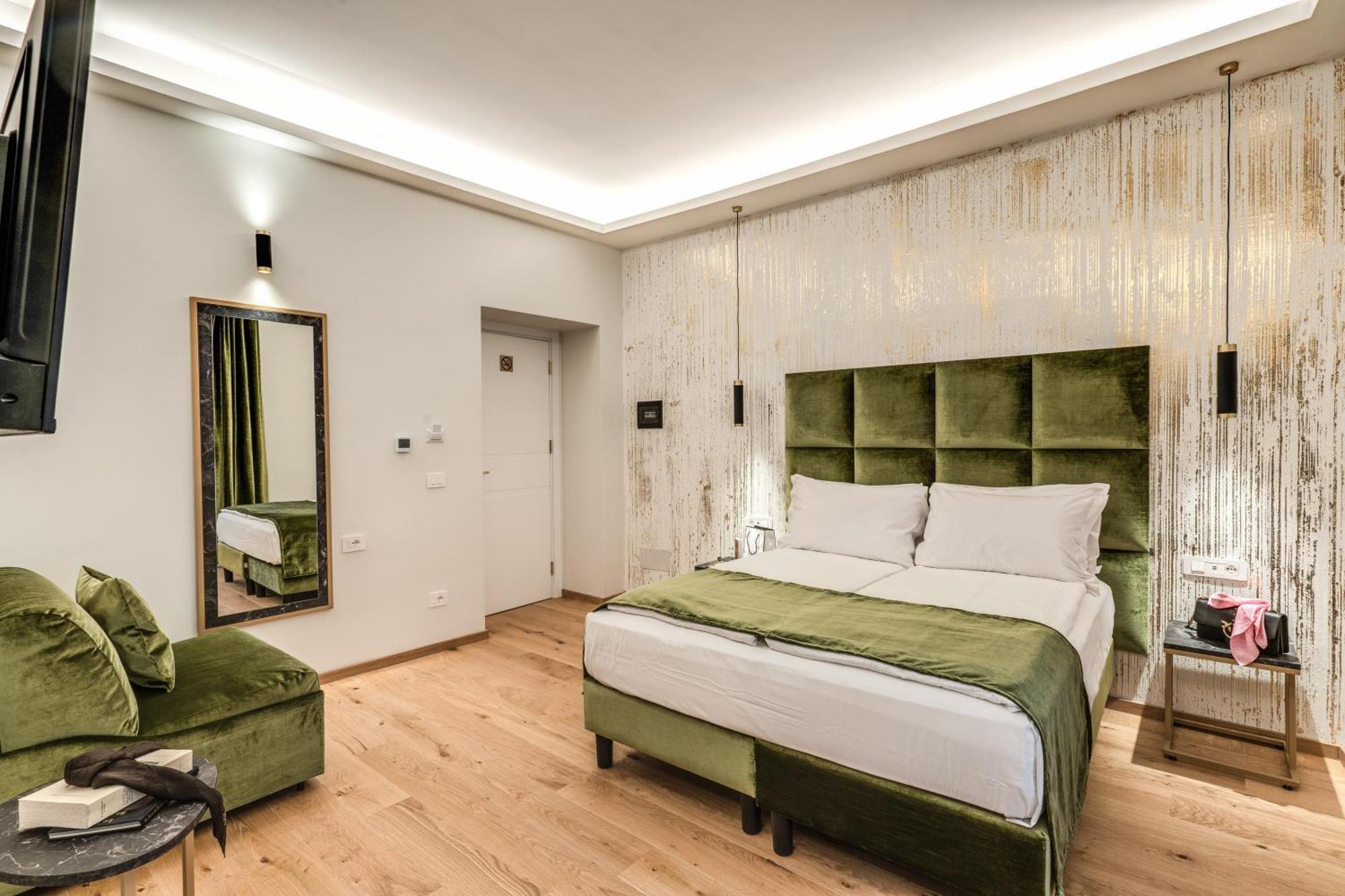 Goldoni 47 Hotel Rome Bagian luar foto
