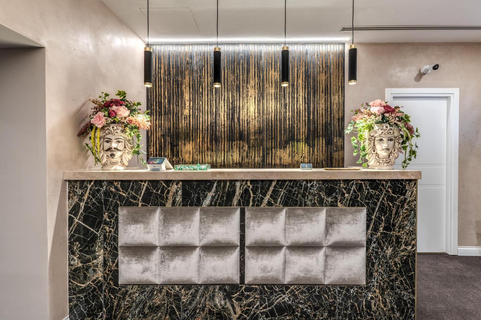 Goldoni 47 Hotel Rome Bagian luar foto
