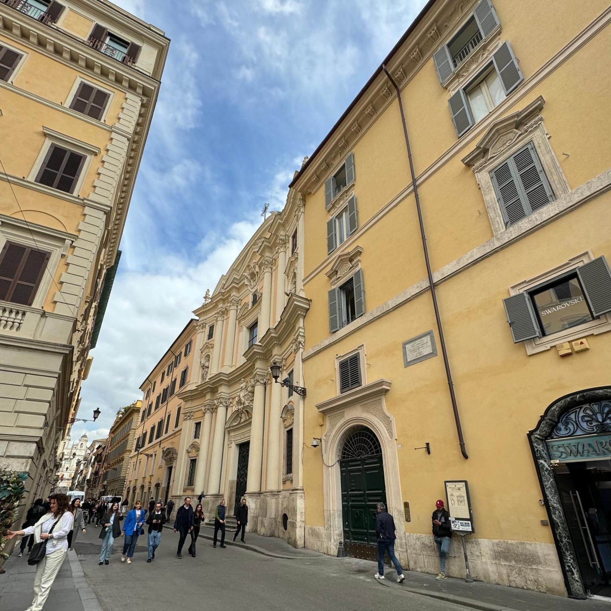 Goldoni 47 Hotel Rome Bagian luar foto