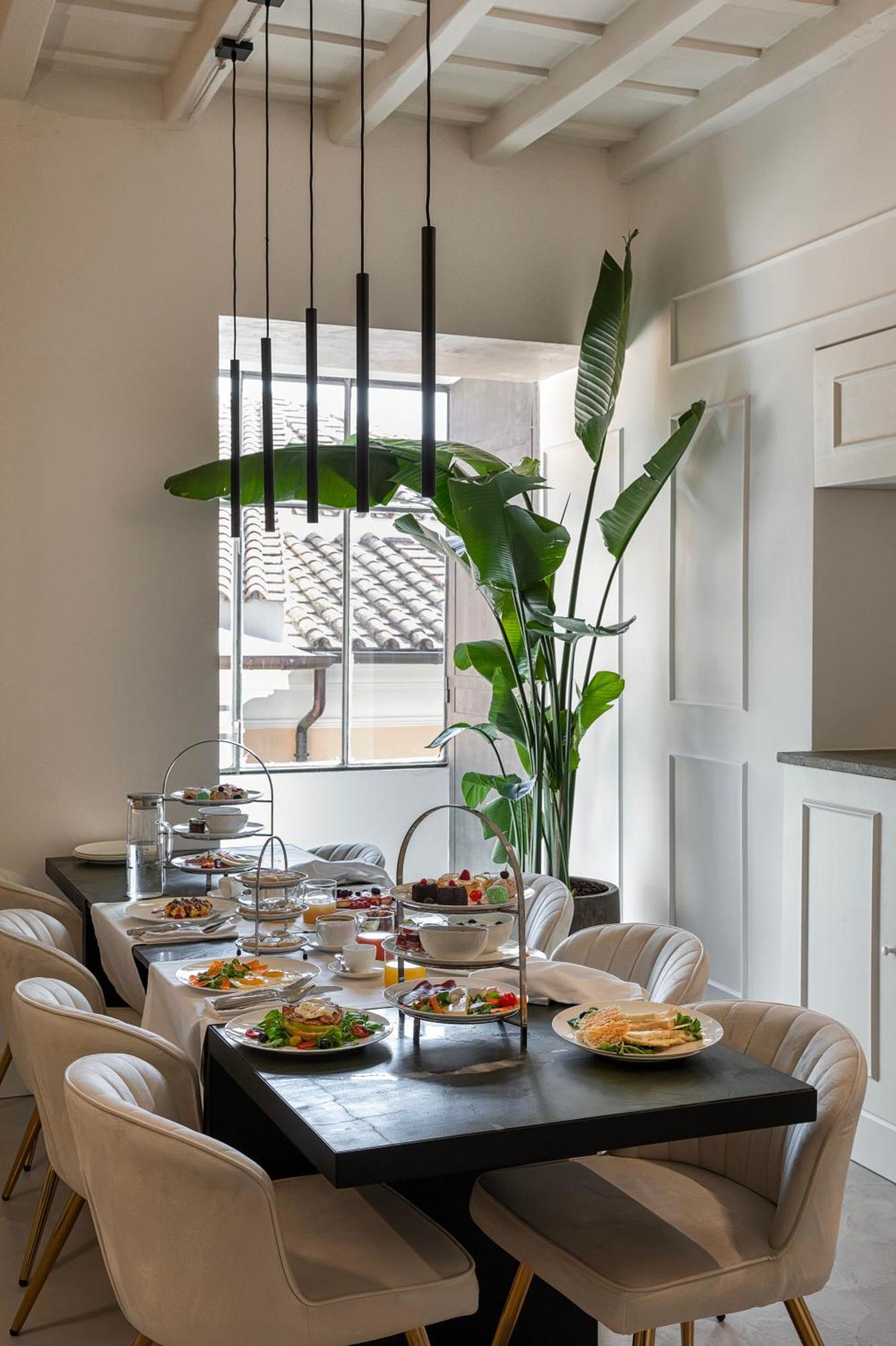 Goldoni 47 Hotel Rome Bagian luar foto